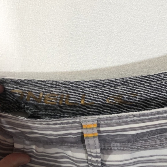 𝅺o’neil board shorts, size 30, in good condition! - Picture 8 of 12